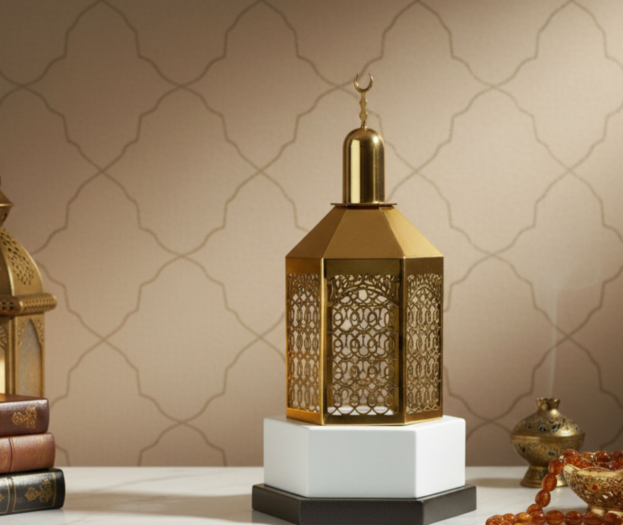 Maqam Ibrahim Table Decor – A Rare Spiritual Treasure-Gold